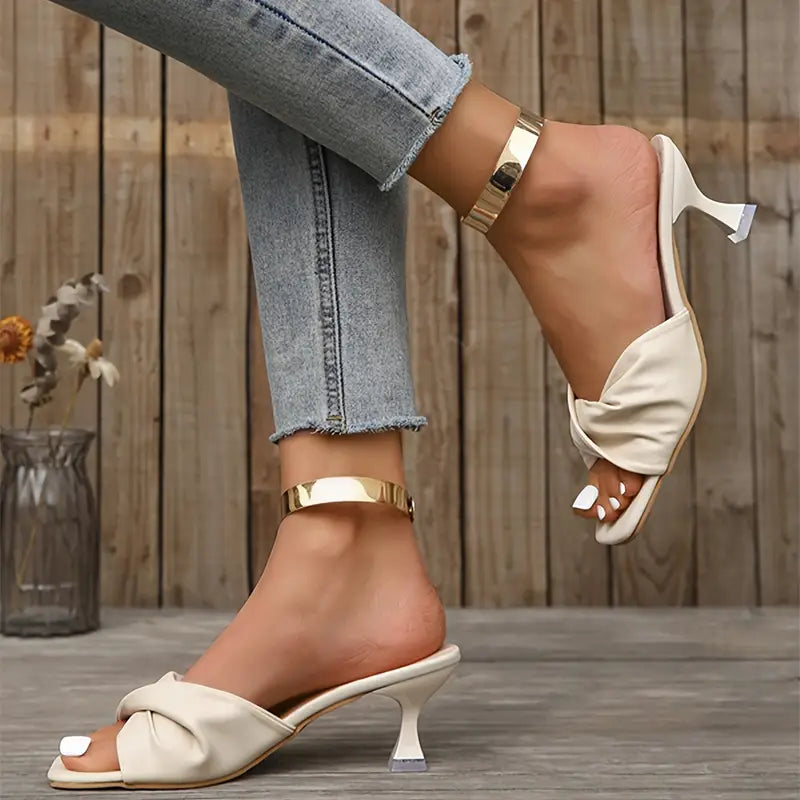 Magna Summer Low Heels